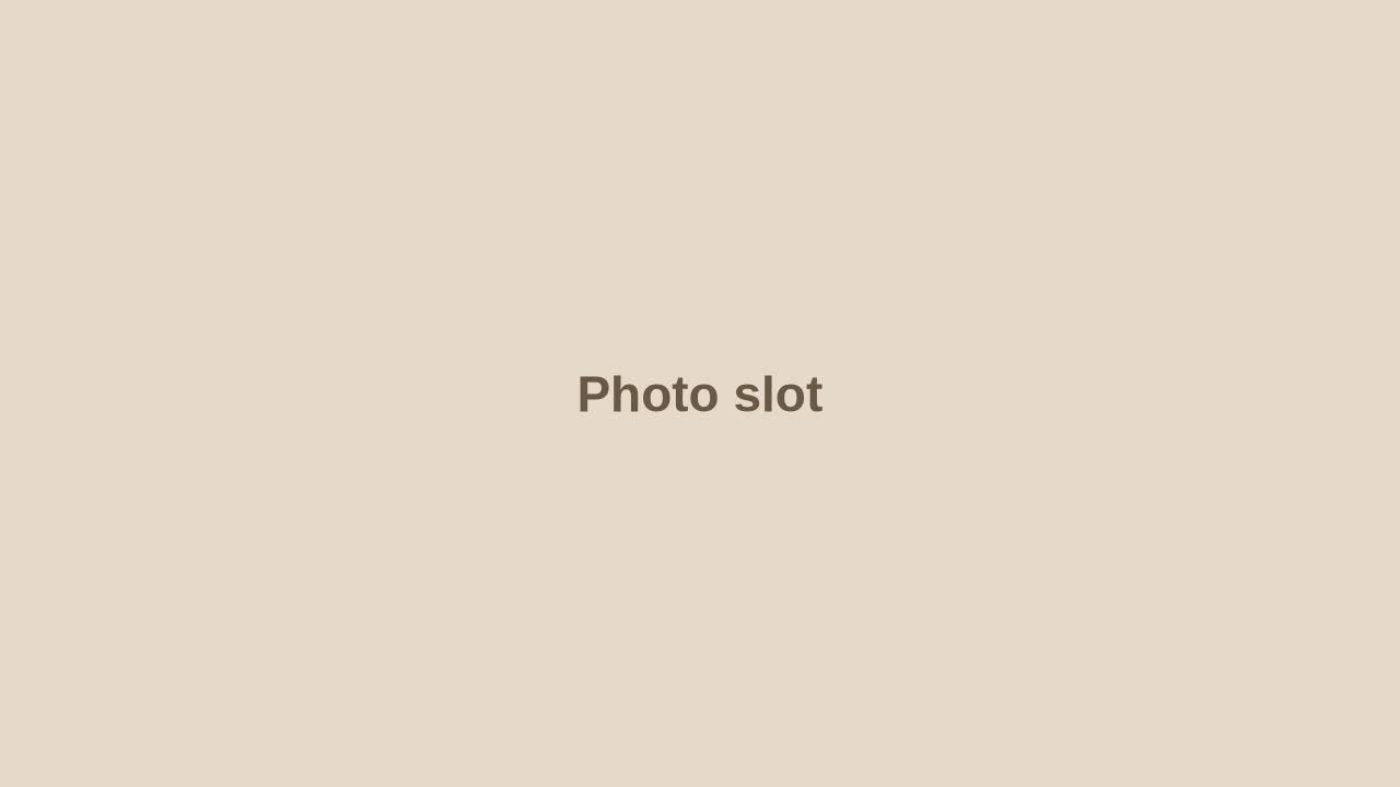 Empty photo slot for a second interior painting photo